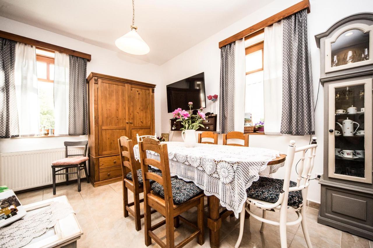 Ambitus-Haz Apartment Egerszalok Bagian luar foto