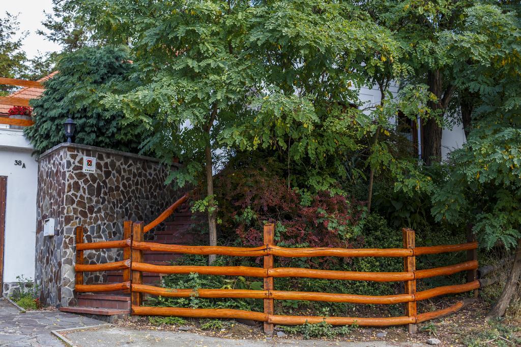 Ambitus-Haz Apartment Egerszalok Bagian luar foto